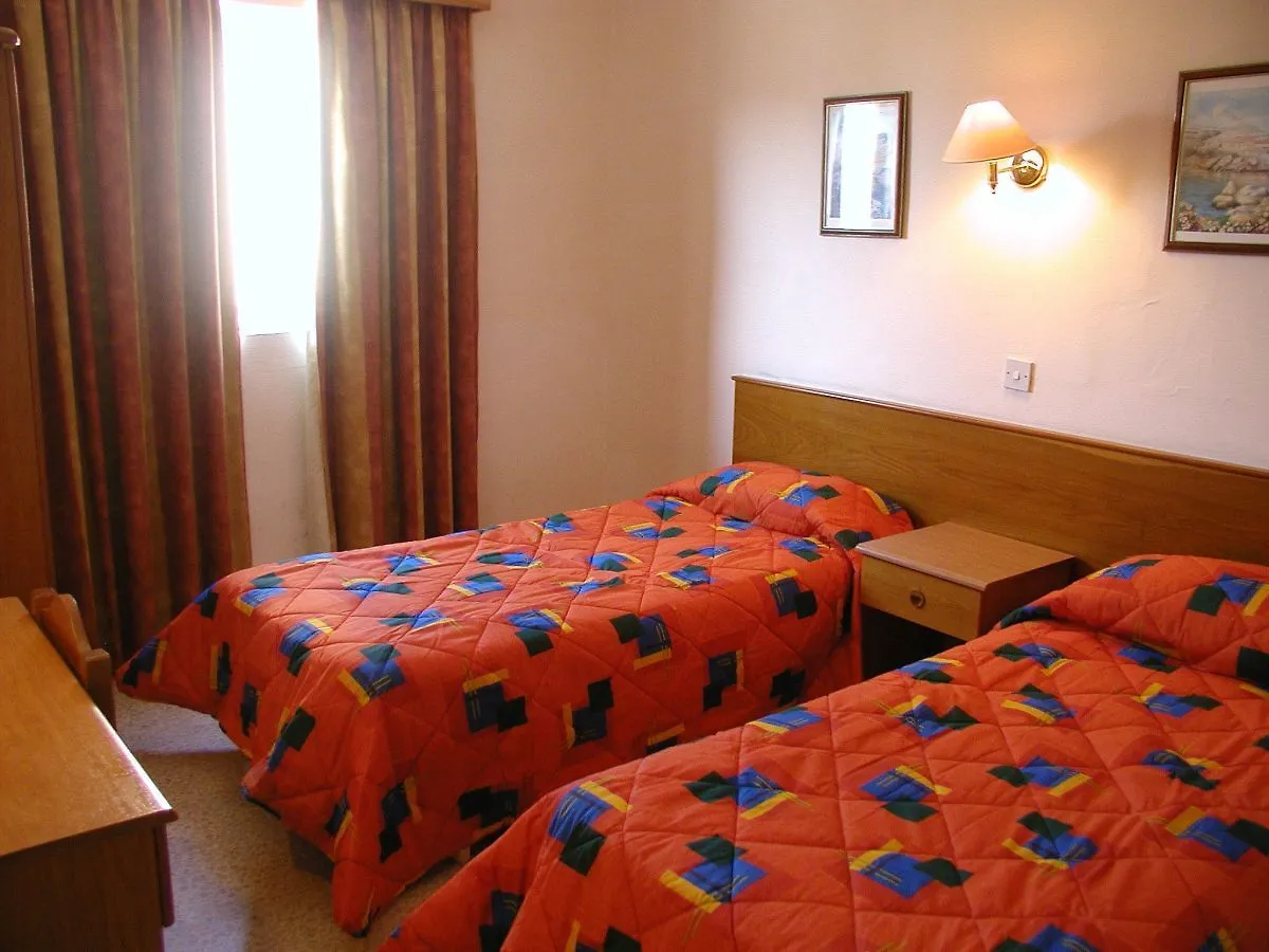 Cardor Holiday Complex Aparthotel St. Paul's Bay 3*,  Malta